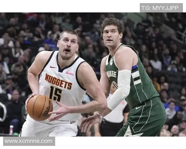 雄鹿队字母哥力压约基奇、爱德华兹当选NBA今日最佳球员